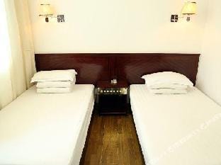 Baiyunlou Hotel (Huangshan Qingxi Road) Hotel in Zhejiang