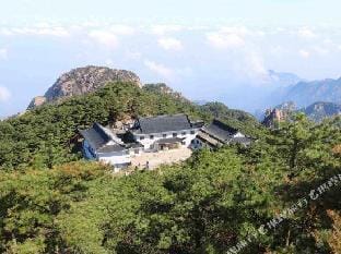 White Goose Hotel Hotel in Zhejiang