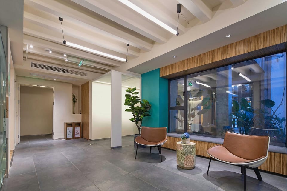 Muchen Heyin Garden Design Hotel (Shaoxing Lu Xun Hometown Cangqiao Zhijie Branch) Hotel in Hangzhou