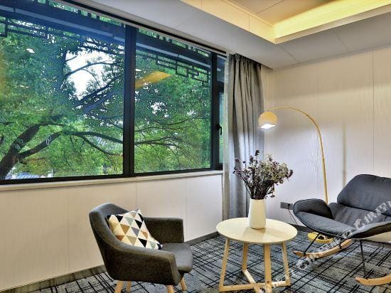 Qiyu Hotel (Shaoxing Caoqiao Straight Street) Hotel in Hangzhou