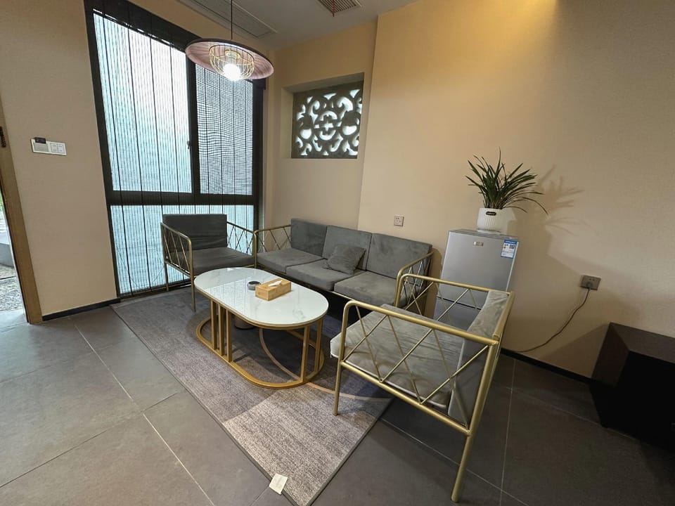Shaoxing East Lake Fu Lin yard Hotel in Hangzhou