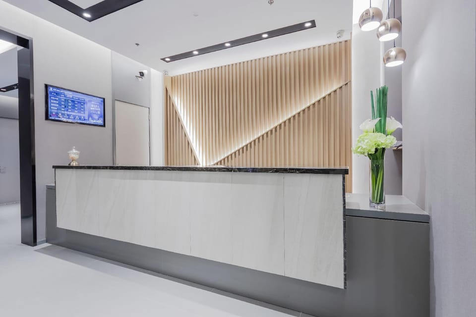 Homeinn Selected Hotel (Shaoxing East Station Wanhecheng) Hotel in Zhejiang