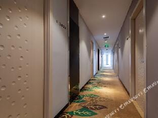 Hui 8 Chain Hotel (Shaoxing Wanda Plaza) Hotel in Hangzhou