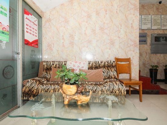 Longshan Hotel Hotel in Zhejiang