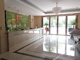 Vienna 3 Best Hotel (Qiandao Lake Scenic Area) Hotel in Hangzhou