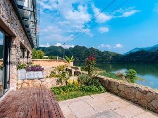 Chunliuwei Dongliju Hostel Hotel in Hangzhou