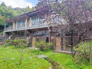 Banyunju Hostel Qiandao Lake Hotel in Hangzhou