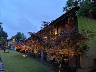 Yunliwuli Boutique Homestay (Qiandaohu lishang) Hotel in Hangzhou