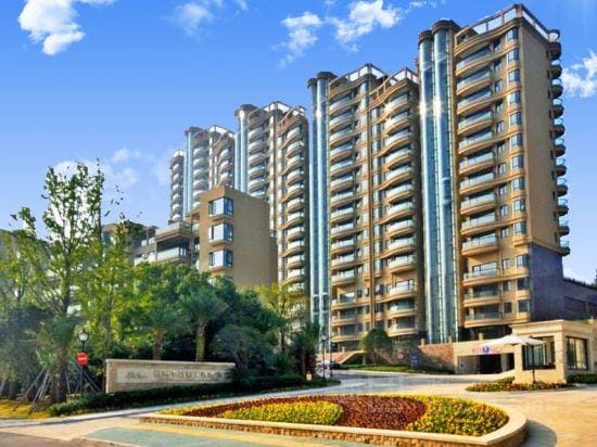 Yihu Holiday Apartment Hotel in Hangzhou