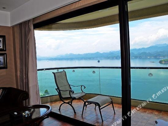 Yihu Holiday Apartment Hotel in Hangzhou
