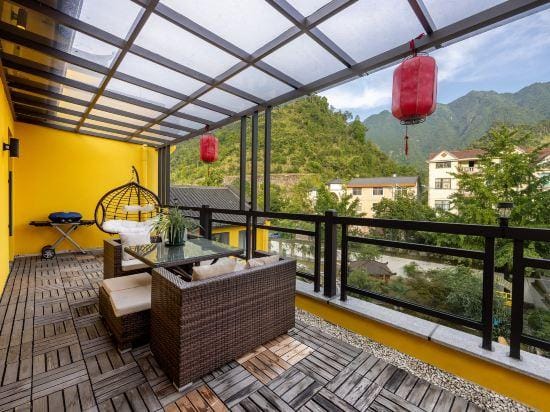 Hangzhou Dongli Twelve Season Home Inn (Daming Mountain) Hotel in Hangzhou