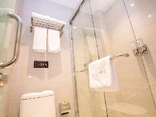 Pudding Yanxuan Hotel (Hangzhou Linping Subway Station Yintai Department Store) Hotel in Hangzhou