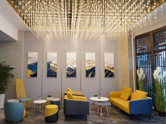 Qigu Hotel (Hangzhou Binkang Road Metro Station) Hotel in Hangzhou