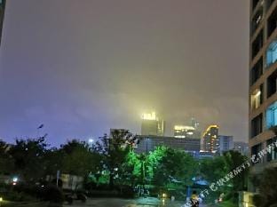 Hangzhou Zhaoyiju Serviced Apartment Hotel in Hangzhou