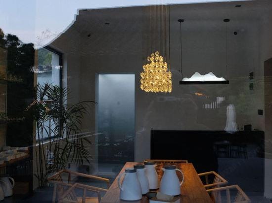Jiashu Yunshe Hostel Hotel in Hangzhou