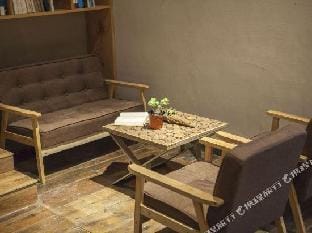 Wuli Wuwai Guesthouse Hotel in Hangzhou