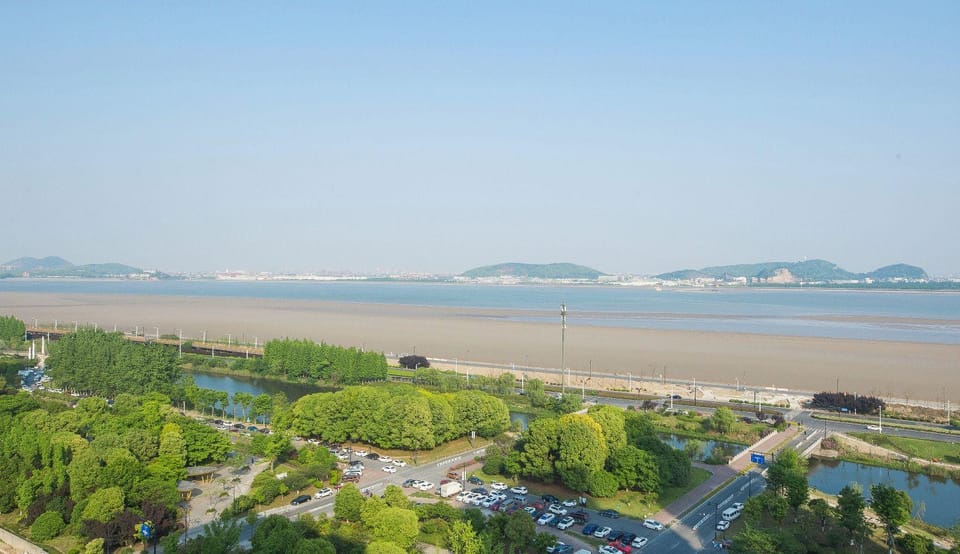 Meizhuang Hotel (Poly Bay Tiandi) Hotel in Hangzhou