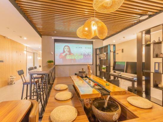 Xingcheng Sky Zen Boutique Social Youth Hotel (Metro Station, Wujiang Road, Hangzhou) Hotel in Hangzhou