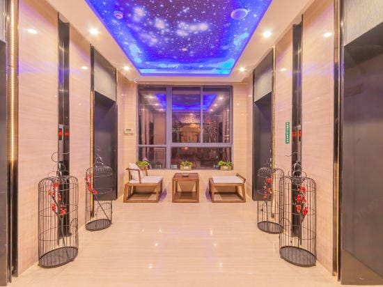 Xingcheng Sky Zen Boutique Social Youth Hotel (Metro Station, Wujiang Road, Hangzhou) Hotel in Hangzhou