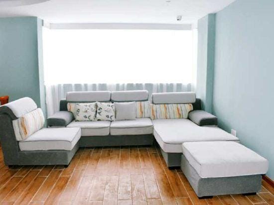 Hangzhou baby Youth Hostel Hotel in Hangzhou