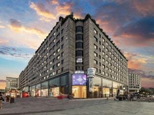 Jinbailan Apartment (Hangzhou West Lake Longxiangqiao Store) Hotel in Hangzhou