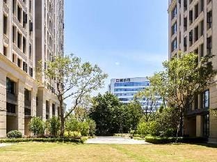 Watermark Apartment (Hangzhou Xixi Yintai) Hotel in Hangzhou
