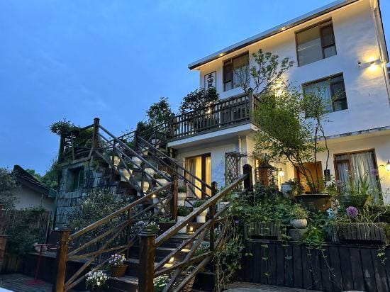 Hangzhou Beno Hostel Hotel in Hangzhou