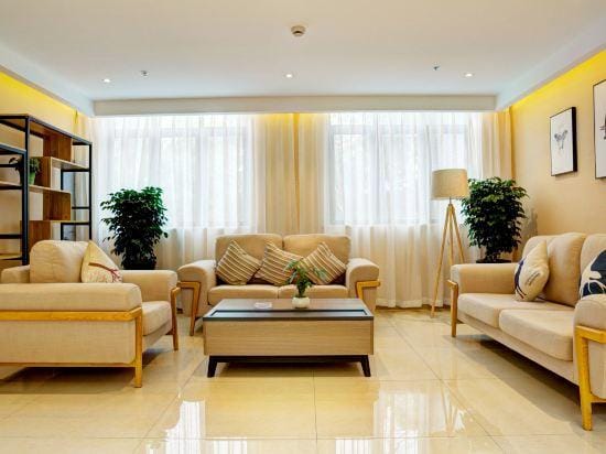 Lin'an Academic Exchange Center Hotel in Hangzhou