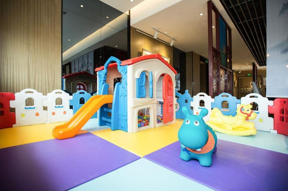 Baolong Yiyue Hotel Hotel in Hangzhou