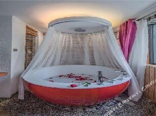 The ring inn Hotel in Hangzhou