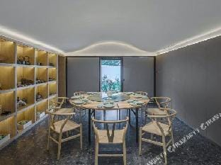 Lushmon Retreat Hotel in Hangzhou