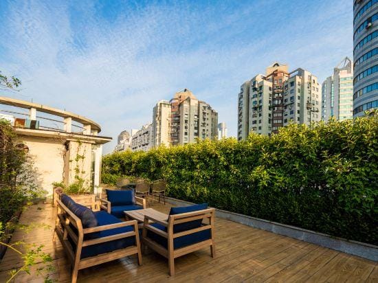 Yangshi Hotel (West Lake Scenic Area) Hotel in Hangzhou