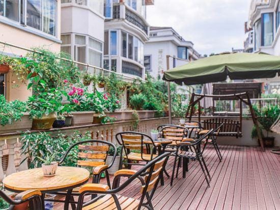 Awuka Guesthouse Hotel in Hangzhou