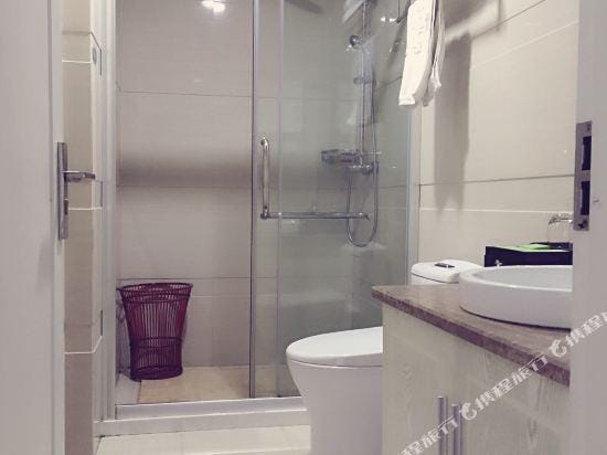 Dawei Concept Hotel (Pingyao Liangzhu Ancient City Ruins Park) Hotel in Hangzhou