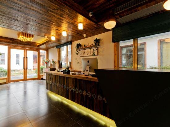 Yuanwuqu Hostel Hotel in Hangzhou