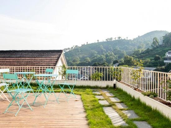 Hangzhou Liubai Homestay Hotel in Hangzhou