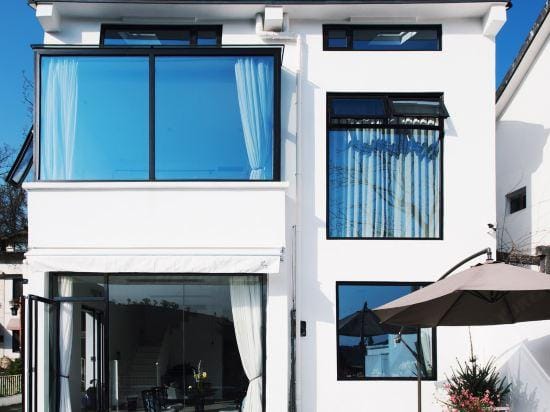 Hangzhou Liubai Homestay Hotel in Hangzhou