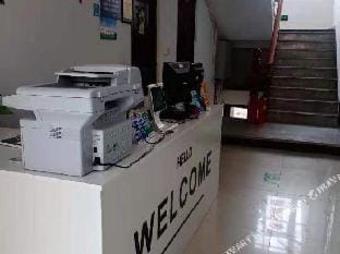 Hangzhou Yanlai B & B Hotel in Hangzhou