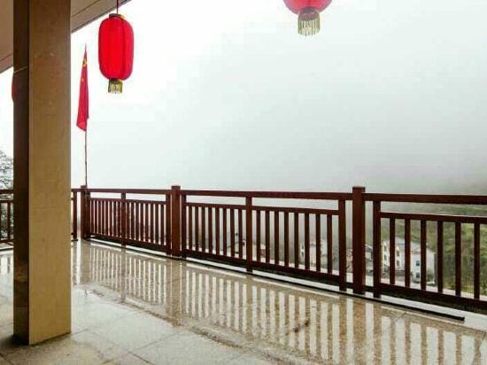 Shuangfuju Farmhouse Hotel in Hangzhou