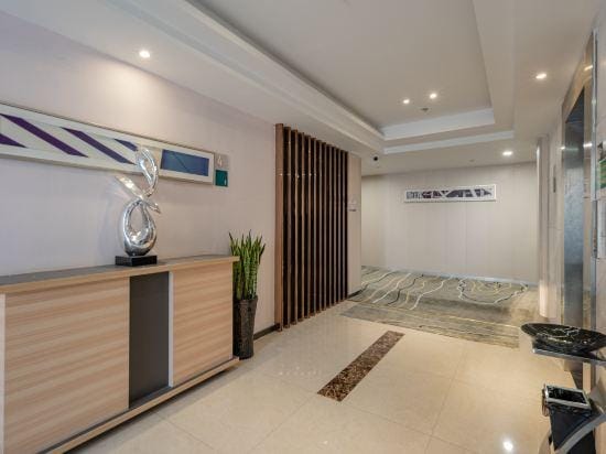 Honglin Hotel (Xiaoshan Tonghui North Road) Hotel in Hangzhou