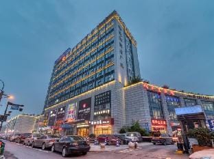 Crown Hotel Chunxun (Hangzhou Renhe Avenue Branch) Hotel in Hangzhou
