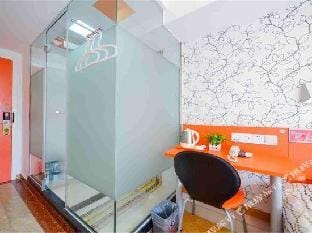 Pod Inn Hangzhou Wulin Square Airport Bus Station Hotel in Hangzhou