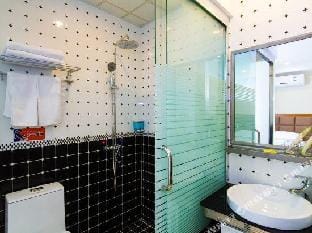Guanlin Holiday Hotel Hotel in Hangzhou