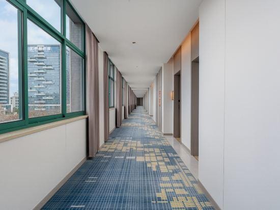 Hangzhou Yilujiu Business Hotel (Hangzhou South Railway Station Xiaoshan Intime Store) Hotel in Hangzhou