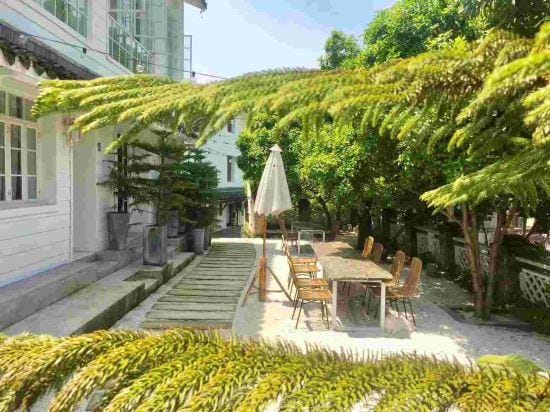 Hangzhou West Lake Ruoyin Homestay Hotel in Hangzhou