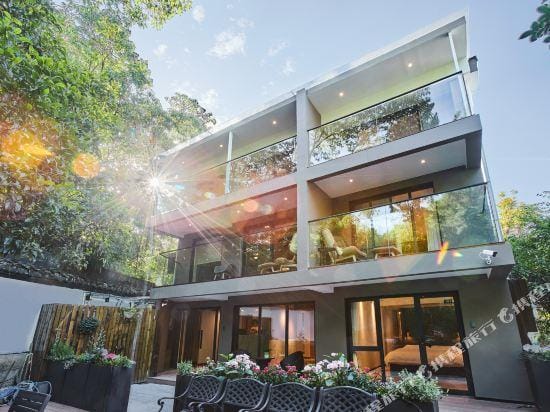 Qingshu Hostel Hotel in Hangzhou