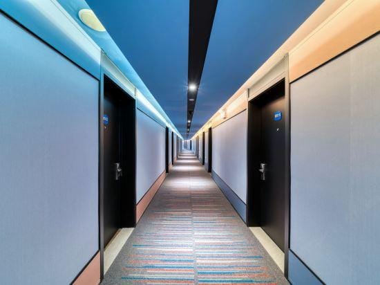 Hanting Hotel (Hangzhou Zhuantang Academy of Fine Arts Xiangshan Metro Station) Hotel in Hangzhou