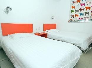 Changee Hotel MINI (Hangzhou Xihu Wulinmen Subway Station) Hotel in Hangzhou