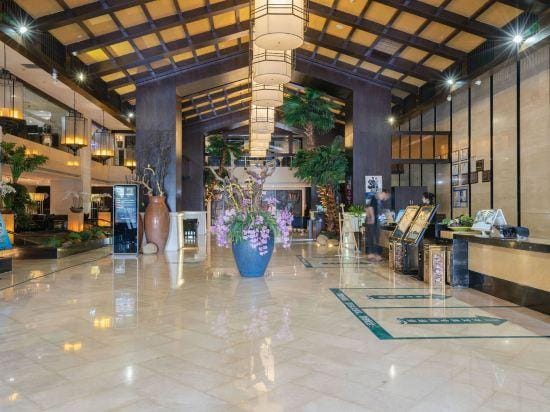 Hangzhou YinLonghui Leisure Theme Hotel (Xiaoshan Tonghui Middle Road Subway Station) Hotel in Hangzhou