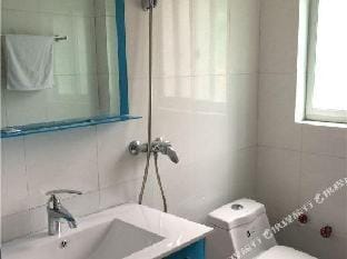 Xiaoqiao Liushui Farmhouse Hotel in Hangzhou